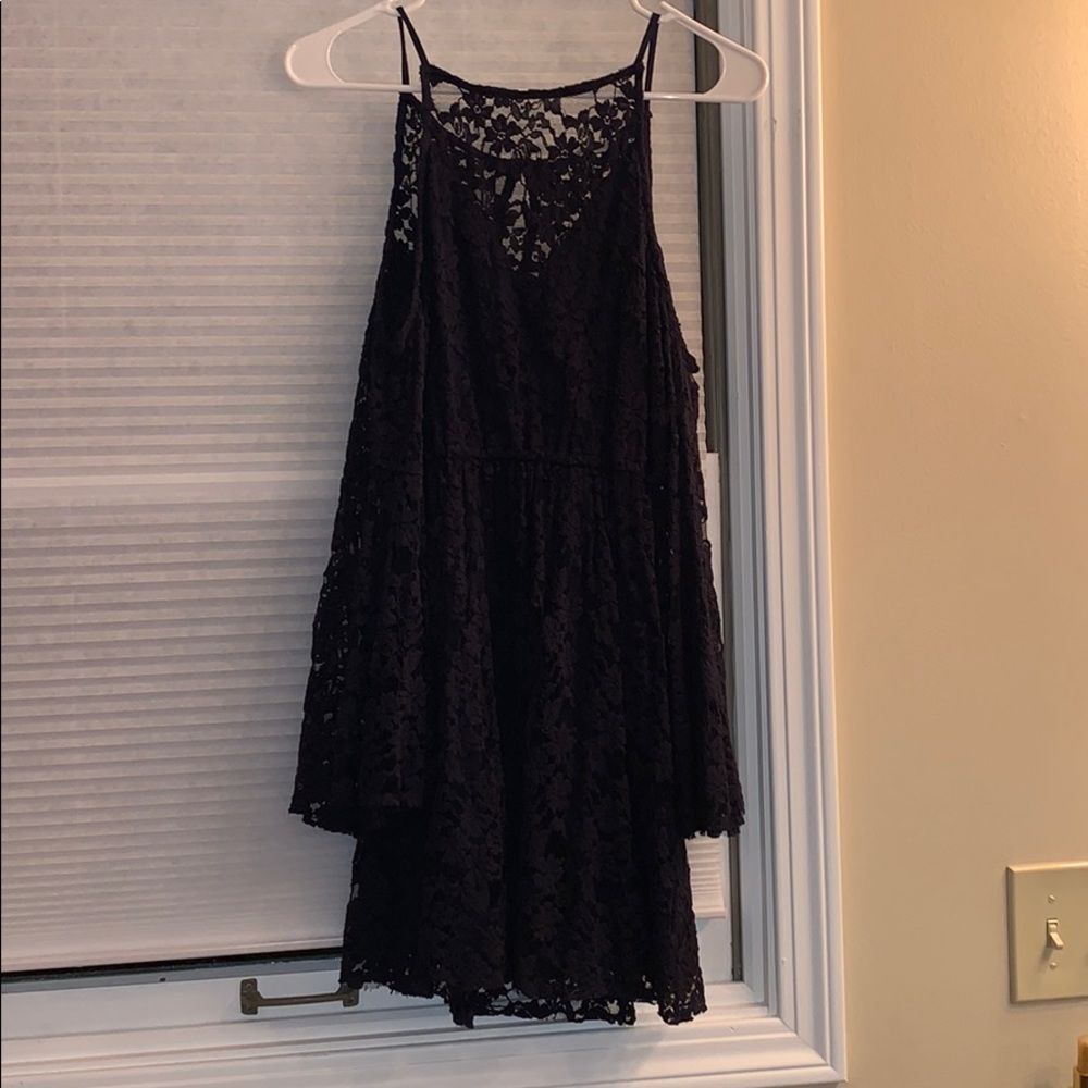 Cold shoulder navy blue dress